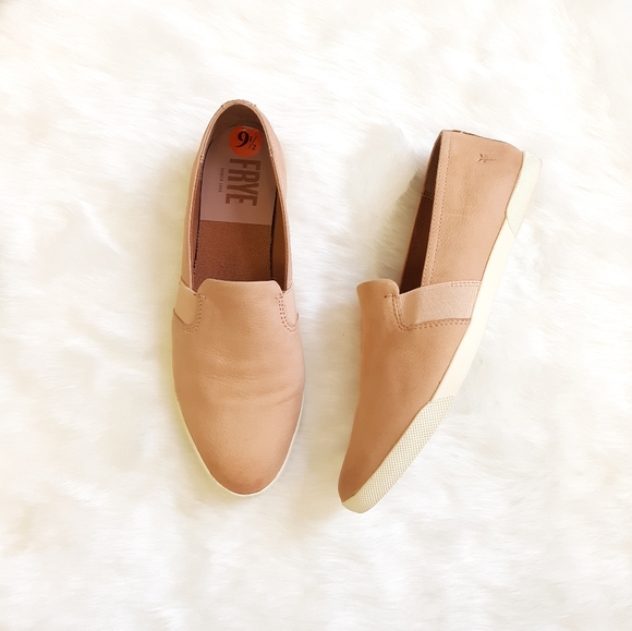 Frye Shoes - FRYE | Dylan Slip On Leather Loafer - Peach Leather